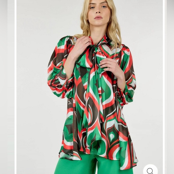 CQby CQ Tops - Red and Black Graphic Blouse with Flutter Sleeves